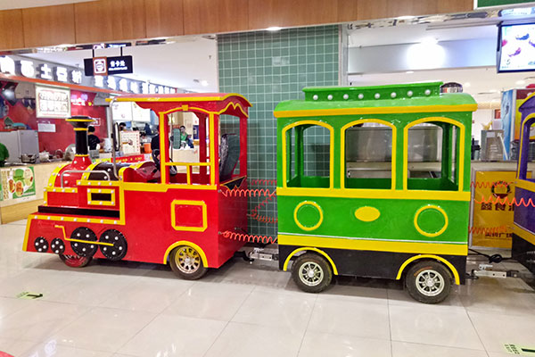 商場(chǎng)用火車(chē)